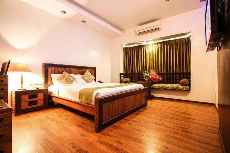 The Elite Royale Aparthotel Bangalore Exterior photo