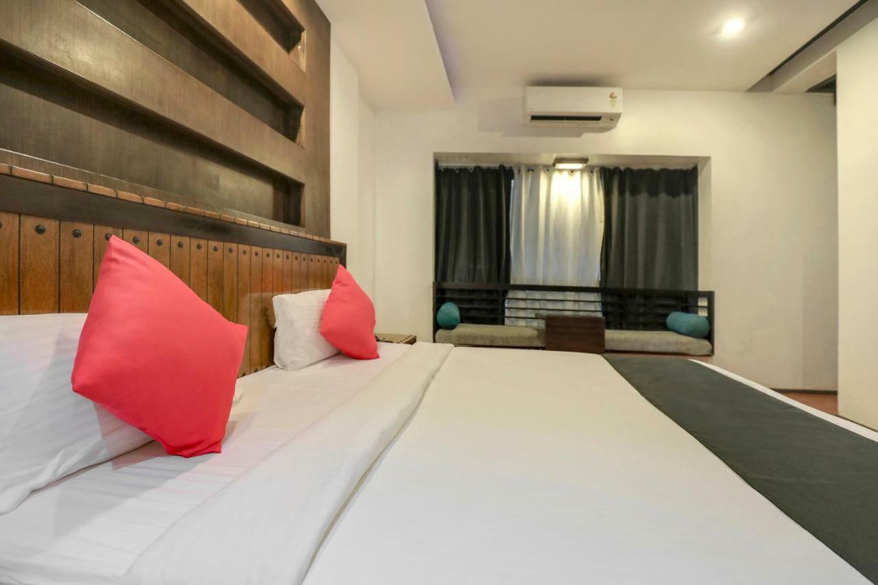 The Elite Royale Aparthotel Bangalore Exterior photo